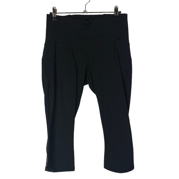 Lululemon Train Times Crop 17" Black Athletic Crop Pants 8 - Picture 3 of 6